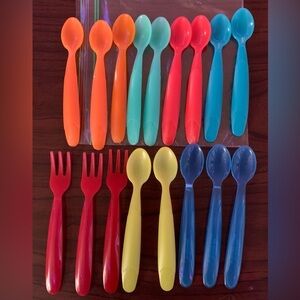 Colorful Plastic Utensil Set